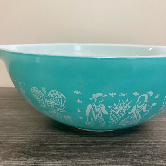 Vtg. Pyrex 4 Quart Turquoise Blue Amish ButterPrint #444 Cinderella Mixing Bowl - Picture 5 of 8